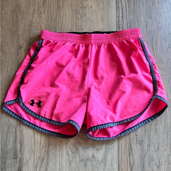 NIKE/UA/Gap Fit Shorts Bundle of 4 Women’s Running Shorts Lined Athletic Shorts - Picture 3 of 16